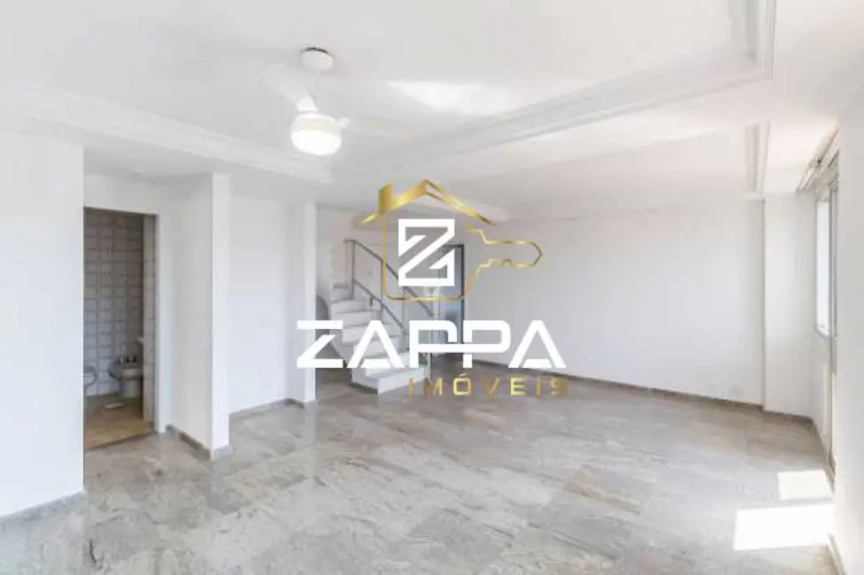 Cobertura com 2 quartos à venda, 196m2 em Rio De Janeiro - RJ - imagem 5 Foto 5 de Cobertura com 2 quartos à venda, 196m2 em Rio De Janeiro - RJ