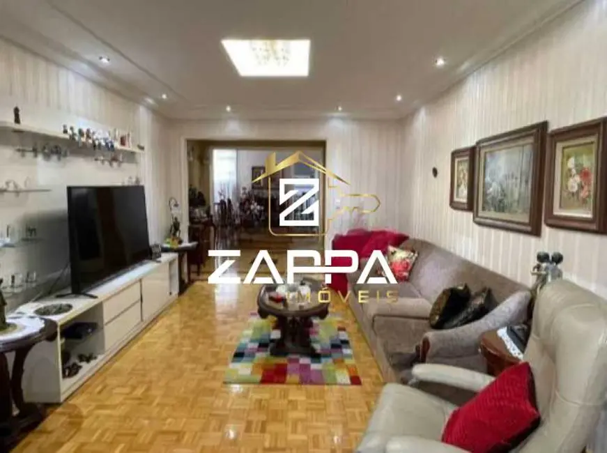 Apartamento com 3 quartos à venda, 156m2 em Rio De Janeiro - RJ - imagem 3 Foto 3 de Apartamento com 3 quartos à venda, 156m2 em Rio De Janeiro - RJ