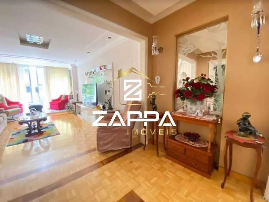 Apartamento com 3 quartos à venda, 156m2 em Rio De Janeiro - RJ - imagem 1 Foto 1 de Apartamento com 3 quartos à venda, 156m2 em Rio De Janeiro - RJ