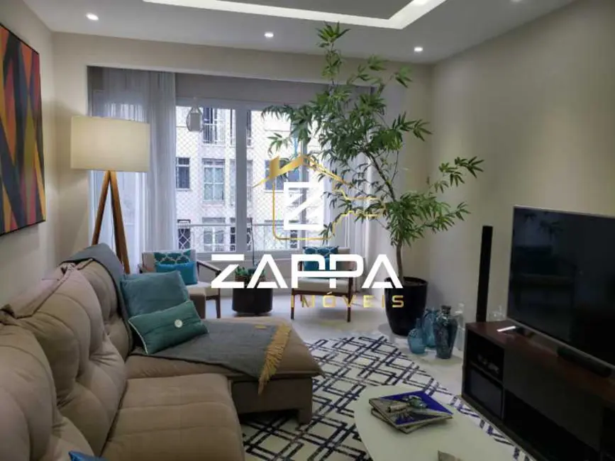 Apartamento com 3 quartos à venda, 156m2 em Rio De Janeiro - RJ - imagem 4 Foto 4 de Apartamento com 3 quartos à venda, 156m2 em Rio De Janeiro - RJ