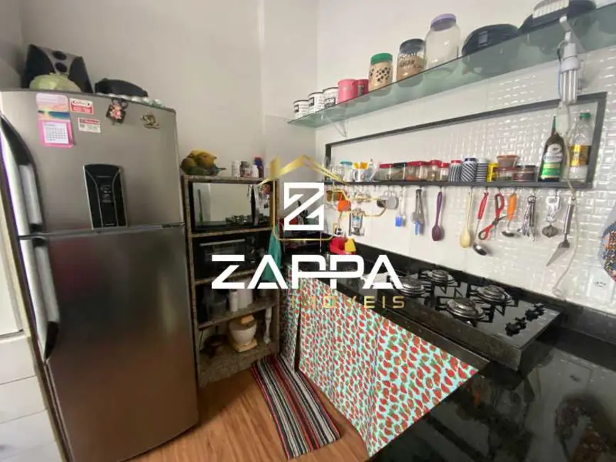 Kitnet com 1 quarto à venda, 20m2 em Rio De Janeiro - RJ - imagem 4 Foto 4 de Kitnet com 1 quarto à venda, 20m2 em Rio De Janeiro - RJ