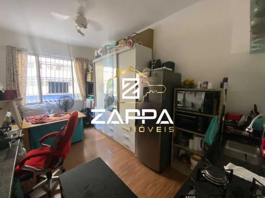 Kitnet com 1 quarto à venda, 20m2 em Rio De Janeiro - RJ - imagem 3 Foto 3 de Kitnet com 1 quarto à venda, 20m2 em Rio De Janeiro - RJ