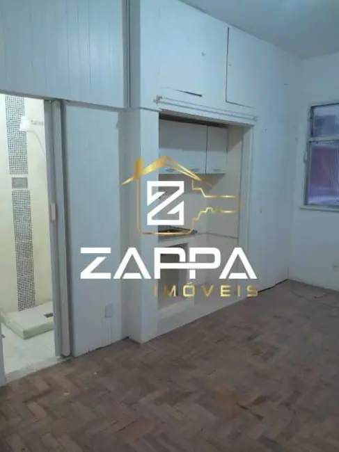 Foto 3 de Kitnet com 1 quarto à venda, 15m2 em Rio De Janeiro - RJ