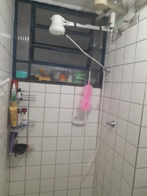 Foto 3 de Apartamento com 2 quartos à venda, 46m2 em Guaianazes, São Paulo - SP