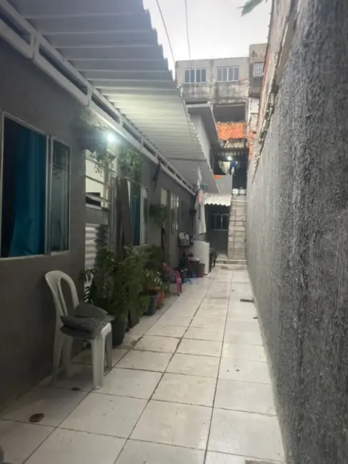 Foto 2 de Casa com 6 quartos à venda, 250m2 em Cidade Tiradentes, São Paulo - SP