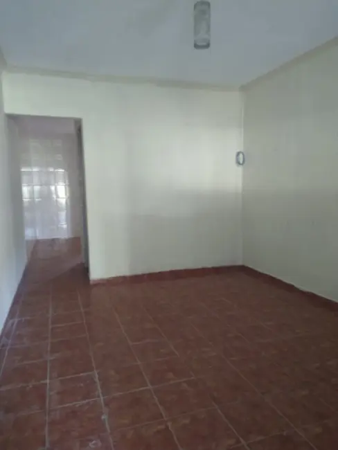 Foto 3 de Casa com 2 quartos para alugar, 125m2 em Conjunto Habitacional Barro Branco II, São Paulo - SP