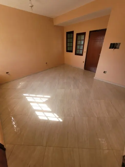 Foto 1 de Casa com 2 quartos para alugar, 125m2 em Itaquera, São Paulo - SP