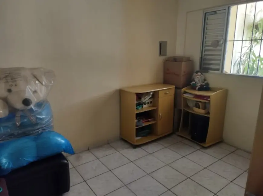 Foto 6 de Casa com 3 quartos à venda, 130m2 em Conjunto Habitacional Castro Alves, São Paulo - SP