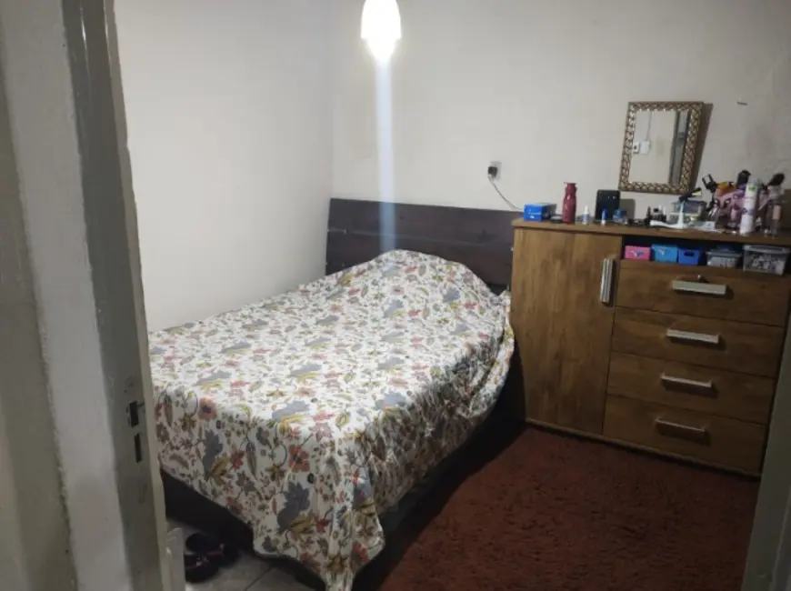 Foto 7 de Casa com 3 quartos à venda, 130m2 em Conjunto Habitacional Castro Alves, São Paulo - SP