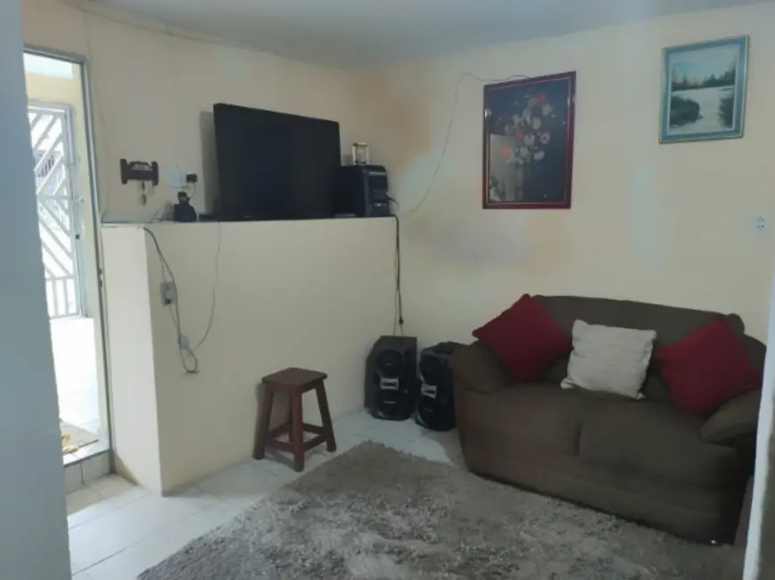 Foto 4 de Casa com 3 quartos à venda, 130m2 em Conjunto Habitacional Castro Alves, São Paulo - SP