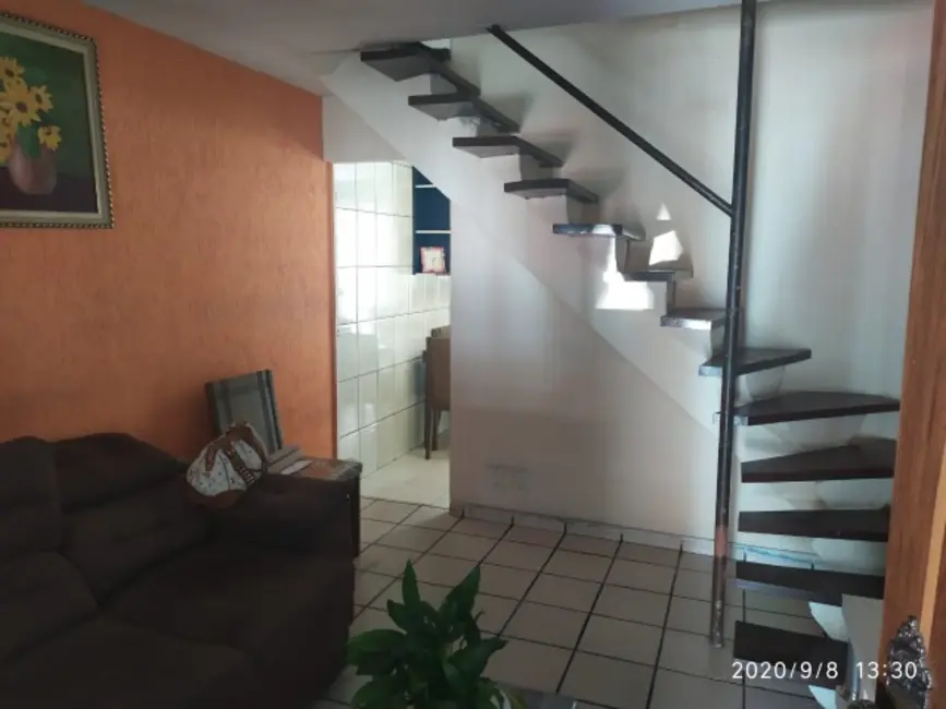 Foto 2 de Casa com 2 quartos à venda, 143m2 em Jardim Helena, Ferraz De Vasconcelos - SP