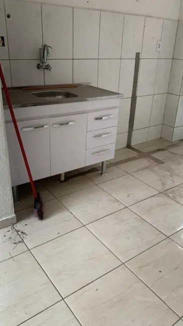 Foto 3 de Apartamento com 2 quartos para alugar, 46m2 em Conjunto Habitacional Santa Etelvina II, São Paulo - SP