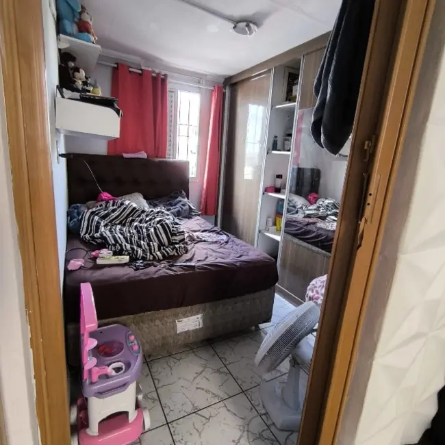 Foto 6 de Apartamento com 2 quartos à venda, 36m2 em Conjunto Habitacional Castro Alves, São Paulo - SP