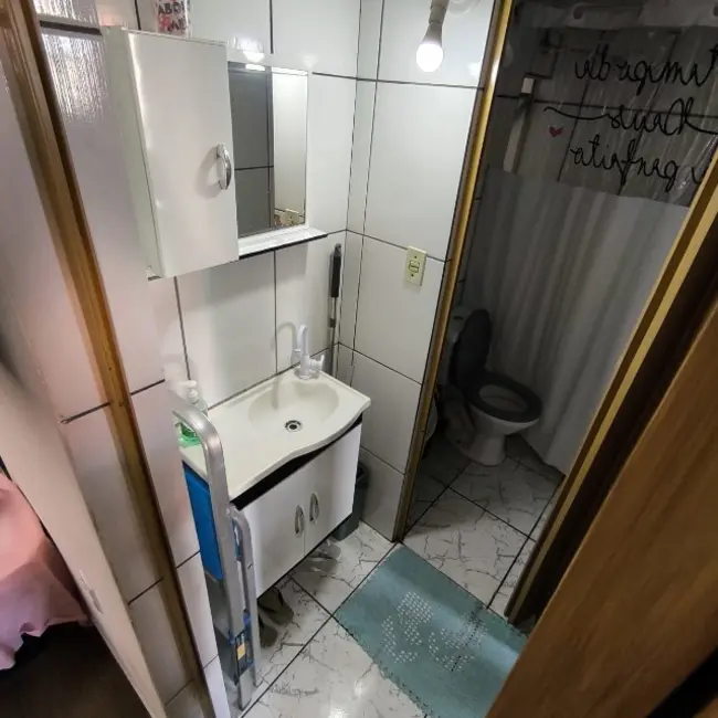 Foto 3 de Apartamento com 2 quartos à venda, 36m2 em Conjunto Habitacional Castro Alves, São Paulo - SP