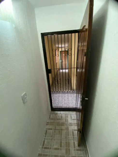 Foto 2 de Apartamento com 2 quartos à venda, 49m2 em Conjunto Habitacional Santa Etelvina II, São Paulo - SP