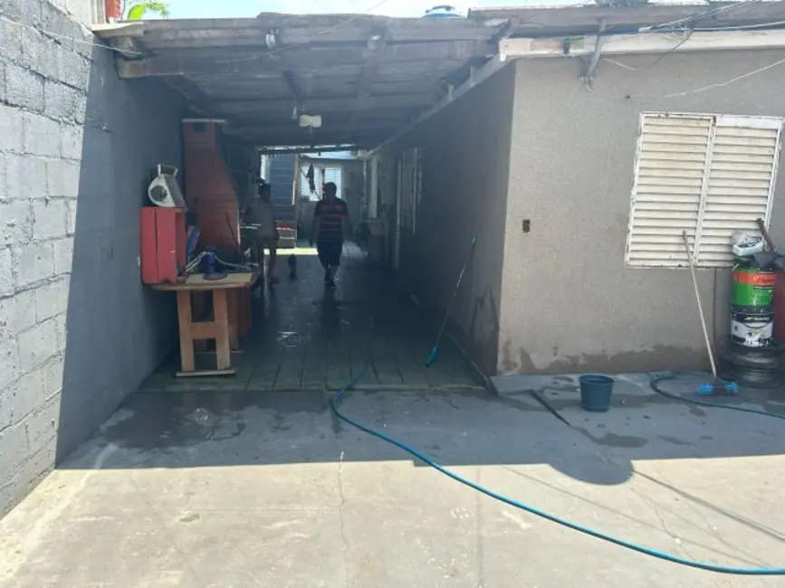Foto 2 de Casa com 2 quartos à venda, 150m2 em Cidade Tiradentes, São Paulo - SP