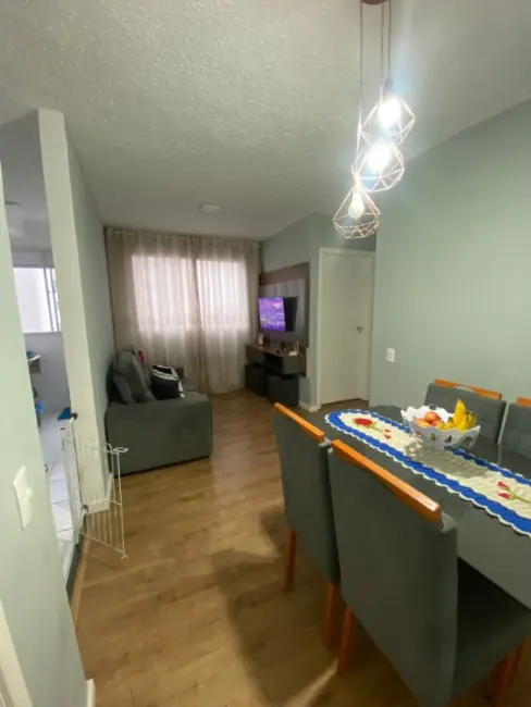 Foto 1 de Apartamento com 2 quartos à venda, 42m2 em Guaianazes, São Paulo - SP