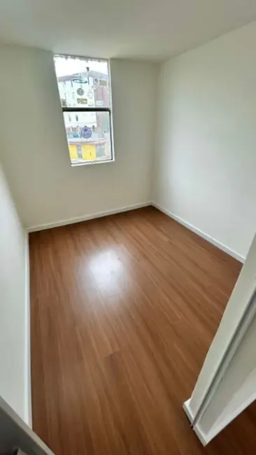 Foto 3 de Apartamento com 2 quartos à venda, 46m2 em Conjunto Habitacional Castro Alves, São Paulo - SP