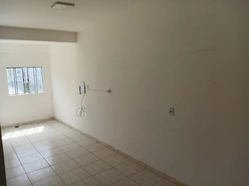 Foto 1 de Sala Comercial com 2 quartos para alugar, 46m2 em Cidade Tiradentes, São Paulo - SP