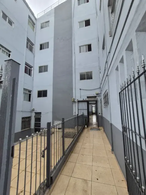 Apartamento com 2 quartos à venda, 46m2 em Conjunto Residencial José Bonifácio, São Paulo - SP - imagem 2 Foto 2 de Apartamento com 2 quartos à venda, 46m2 em Conjunto Residencial José Bonifácio, São Paulo - SP