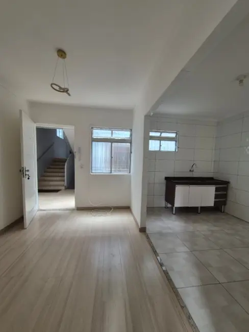 Apartamento com 2 quartos à venda, 46m2 em Conjunto Residencial José Bonifácio, São Paulo - SP - imagem 6 Foto 6 de Apartamento com 2 quartos à venda, 46m2 em Conjunto Residencial José Bonifácio, São Paulo - SP