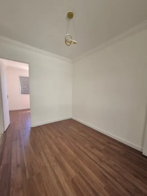 Foto 5 de Apartamento com 2 quartos à venda, 42m2 em Conjunto Residencial José Bonifácio, São Paulo - SP