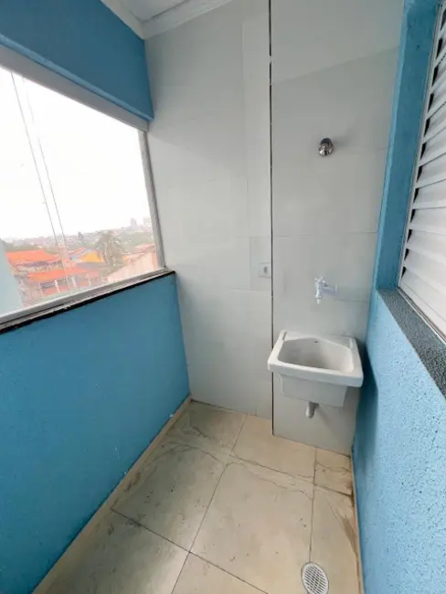 Foto 6 de Apartamento com 2 quartos para alugar, 32m2 em Jardim Helian, São Paulo - SP