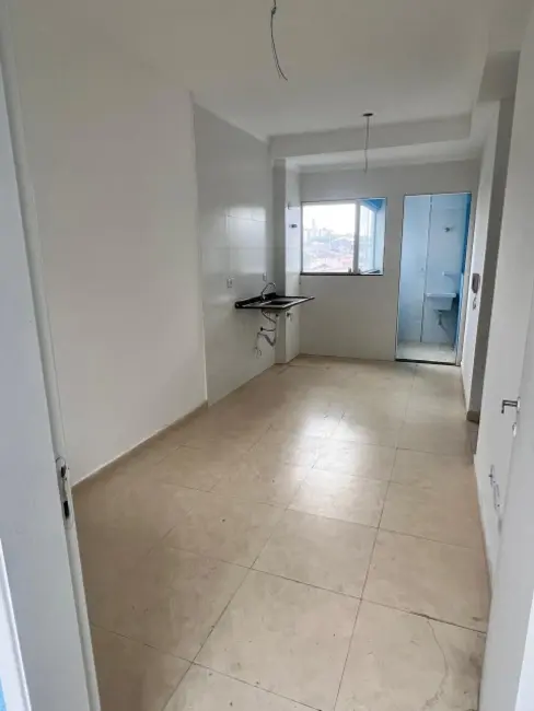 Foto 1 de Apartamento com 2 quartos para alugar, 32m2 em Jardim Helian, São Paulo - SP
