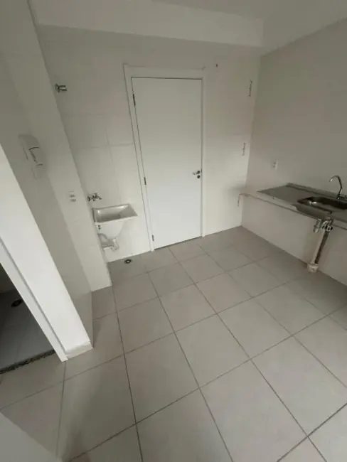 Apartamento com 2 quartos à venda, 32m2 em Colônia (Zona Leste), São Paulo - SP - imagem 2 Foto 2 de Apartamento com 2 quartos à venda, 32m2 em Colônia (Zona Leste), São Paulo - SP