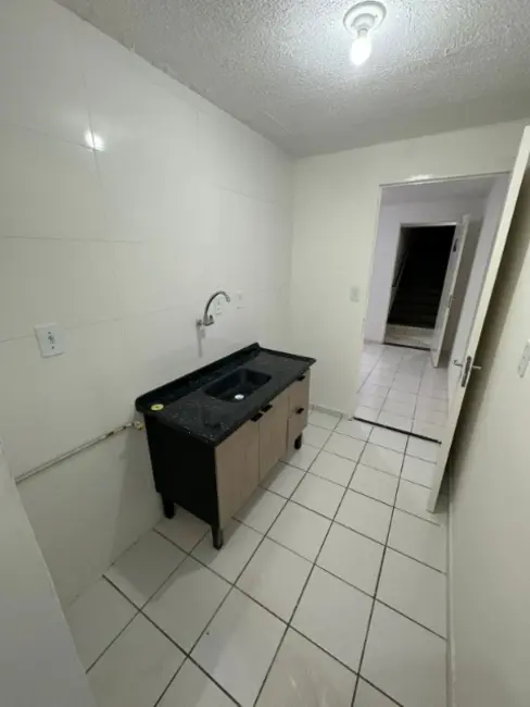 Apartamento com 2 quartos à venda, 46m2 em Conjunto Residencial José Bonifácio, São Paulo - SP - imagem 3 Foto 3 de Apartamento com 2 quartos à venda, 46m2 em Conjunto Residencial José Bonifácio, São Paulo - SP