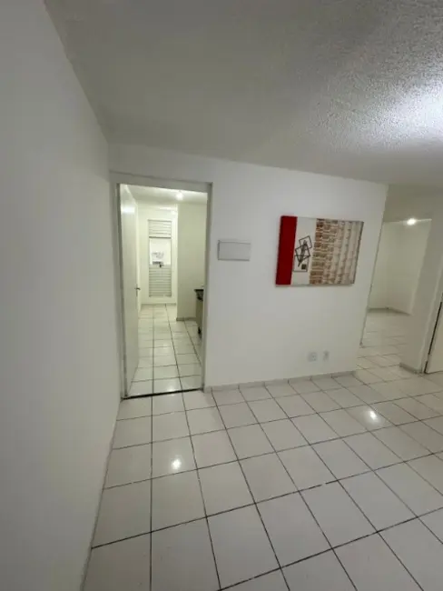 Apartamento com 2 quartos à venda, 46m2 em Conjunto Residencial José Bonifácio, São Paulo - SP - imagem 5 Foto 5 de Apartamento com 2 quartos à venda, 46m2 em Conjunto Residencial José Bonifácio, São Paulo - SP