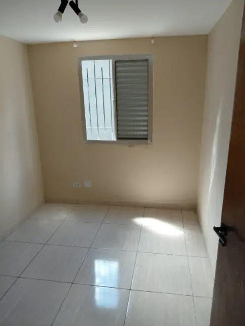 Foto 3 de Apartamento com 2 quartos para alugar, 45m2 em Cidade Tiradentes, São Paulo - SP