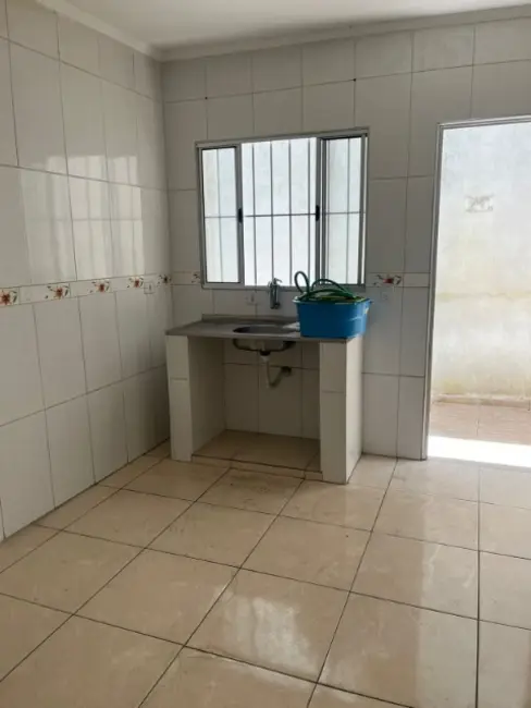 Casa com 2 quartos para alugar, 125m2 em Conjunto Habitacional Sitio Conceição, São Paulo - SP - imagem 4 Foto 4 de Casa com 2 quartos para alugar, 125m2 em Conjunto Habitacional Sitio Conceição, São Paulo - SP