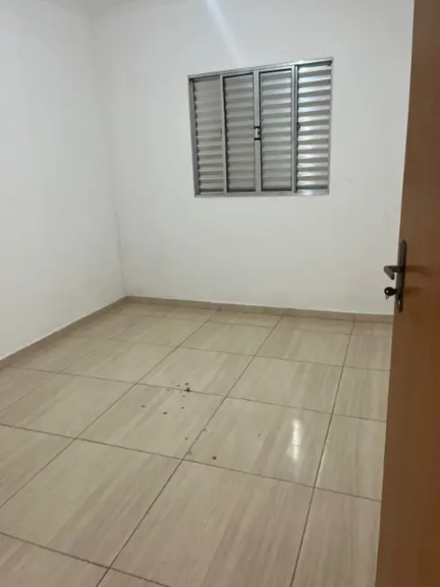 Foto 2 de Casa com 1 quarto para alugar, 125m2 em Conjunto Habitacional Sitio Conceição, São Paulo - SP