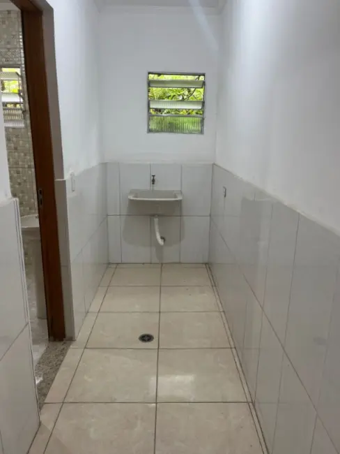 Foto 5 de Casa com 1 quarto para alugar, 125m2 em Conjunto Habitacional Sitio Conceição, São Paulo - SP
