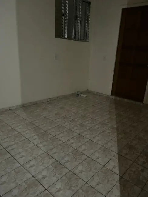 Casa com 3 quartos para alugar, 111m2 em Cidade Tiradentes, São Paulo - SP - imagem 9 Foto 9 de Casa com 3 quartos para alugar, 111m2 em Cidade Tiradentes, São Paulo - SP