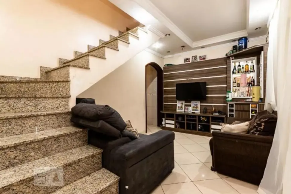 Sobrado com 4 quartos à venda, 85m2 em Itaquera, São Paulo - SP - imagem 1 Foto 1 de Sobrado com 4 quartos à venda, 85m2 em Itaquera, São Paulo - SP