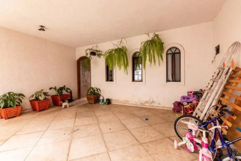Sobrado com 4 quartos à venda, 85m2 em Itaquera, São Paulo - SP - imagem 4 Foto 4 de Sobrado com 4 quartos à venda, 85m2 em Itaquera, São Paulo - SP