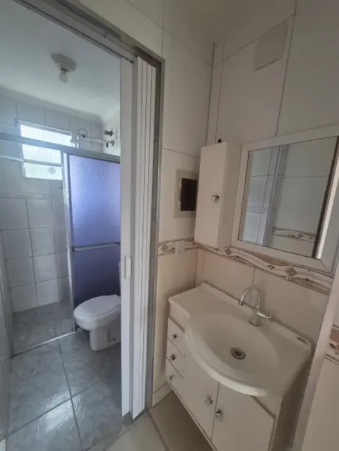 Apartamento com 2 quartos à venda, 46m2 em Conjunto Residencial José Bonifácio, São Paulo - SP - imagem 2 Foto 2 de Apartamento com 2 quartos à venda, 46m2 em Conjunto Residencial José Bonifácio, São Paulo - SP