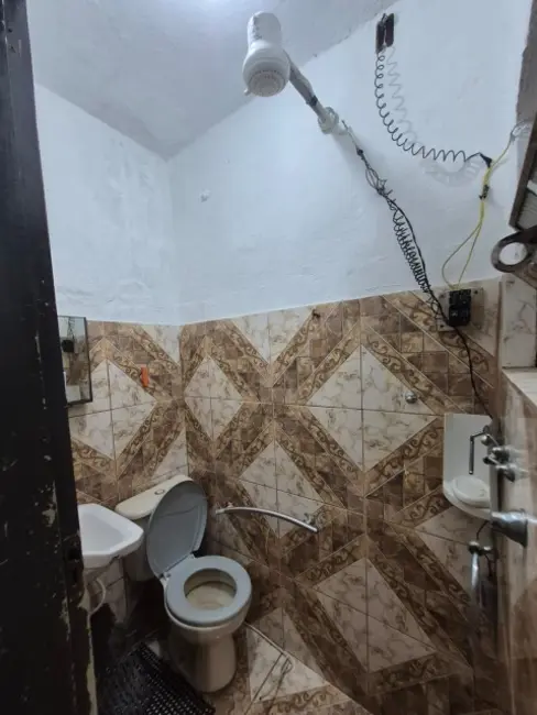 Casa com 2 quartos para alugar, 60m2 em Itaquera, São Paulo - SP - imagem 6 Foto 6 de Casa com 2 quartos para alugar, 60m2 em Itaquera, São Paulo - SP