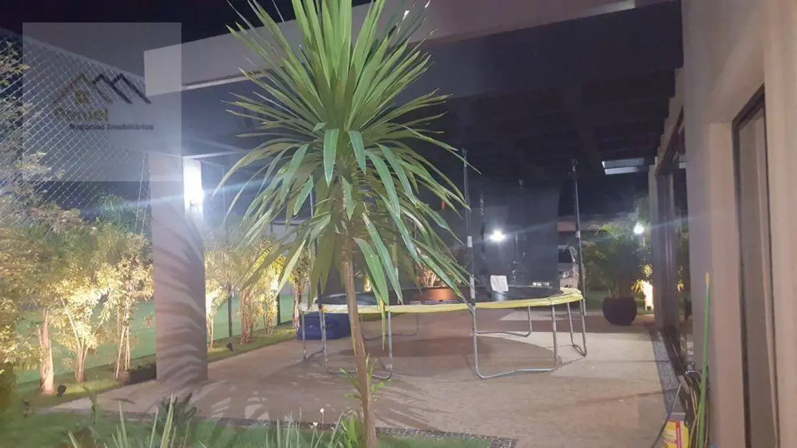 Casa de Condomínio com 4 quartos à venda, 1500m2 em Jardinopolis - SP - imagem 8 Foto 8 de Casa de Condomínio com 4 quartos à venda, 1500m2 em Jardinopolis - SP