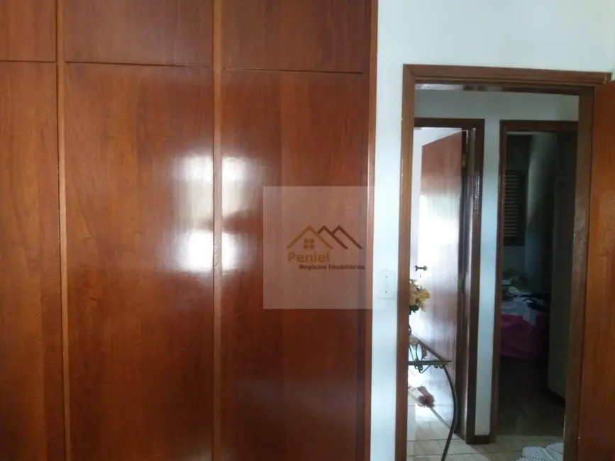 Apartamento com 3 quartos à venda, 97m2 em Centro, Ribeirao Preto - SP - imagem 8 Foto 8 de Apartamento com 3 quartos à venda, 97m2 em Centro, Ribeirao Preto - SP