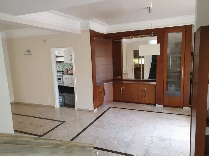 Sobrado com 3 quartos à venda, 834m2 em Ribeirao Preto - SP - imagem 5 Foto 5 de Sobrado com 3 quartos à venda, 834m2 em Ribeirao Preto - SP