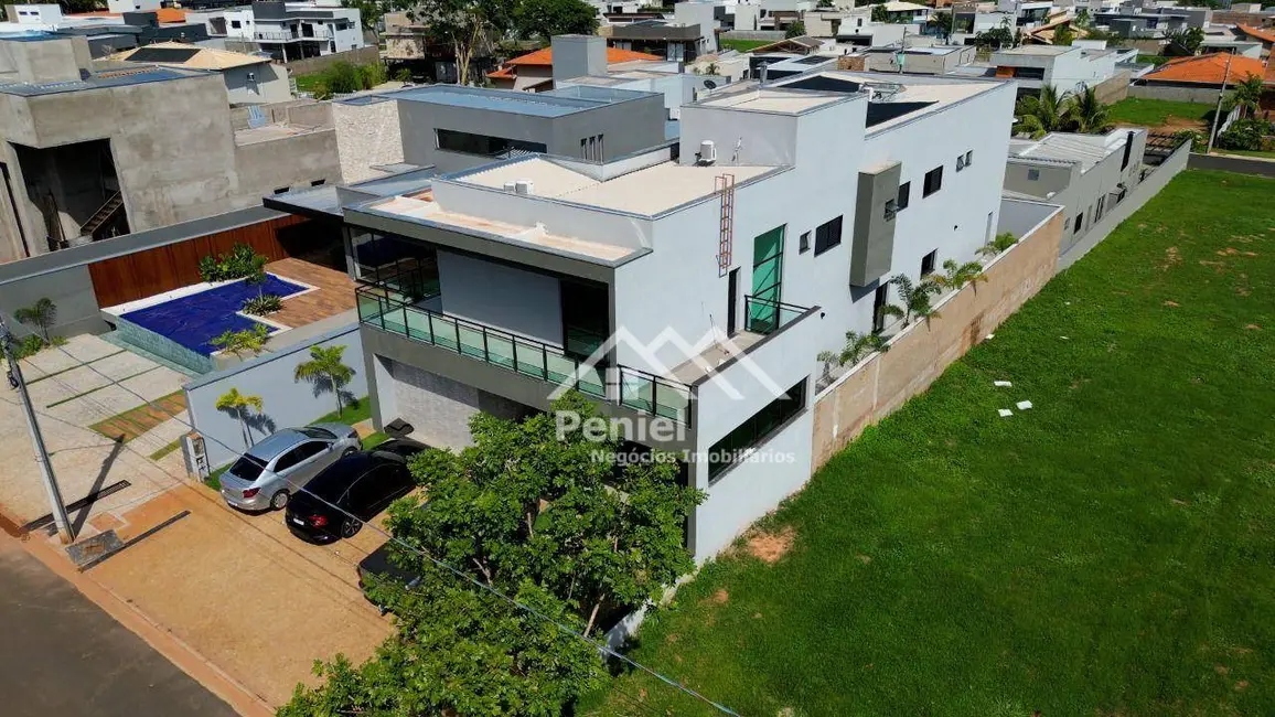 Foto 2 de Sobrado com 7 quartos à venda, 580m2 em Rifaina - SP