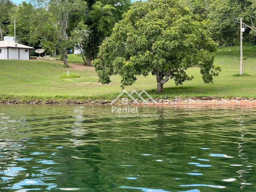 Terreno / Lote à venda, 2334m2 em Rifaina - SP - imagem 3 Foto 3 de Terreno / Lote à venda, 2334m2 em Rifaina - SP