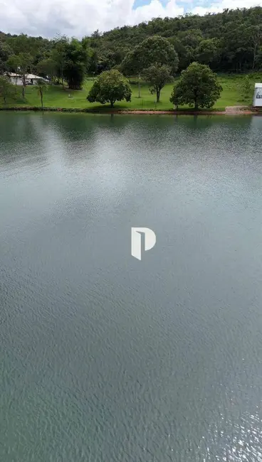 Foto 4 de Terreno / Lote à venda, 2334m2 em Rifaina - SP