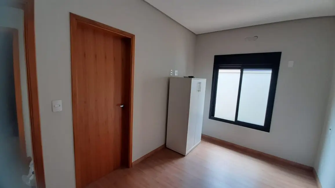 Casa de Condomínio com 3 quartos à venda, 255m2 em Ribeirao Preto - SP - imagem 6 Foto 6 de Casa de Condomínio com 3 quartos à venda, 255m2 em Ribeirao Preto - SP