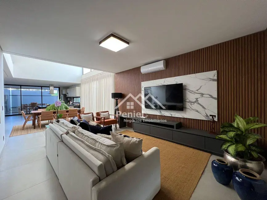 Foto 3 de Sobrado com 3 quartos à venda, 379m2 em Ribeirao Preto - SP