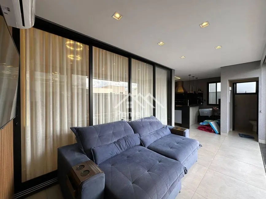 Sobrado com 3 quartos à venda, 250m2 em Ribeirao Preto - SP - imagem 9 Foto 9 de Sobrado com 3 quartos à venda, 250m2 em Ribeirao Preto - SP