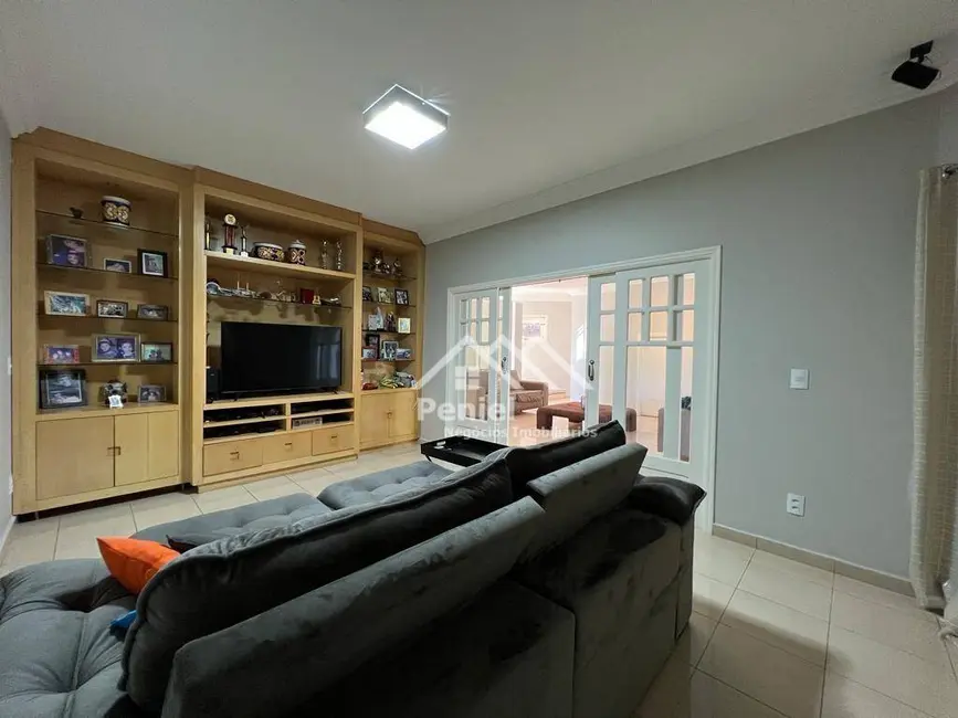 Sobrado com 4 quartos à venda, 1075m2 em Ribeirao Preto - SP - imagem 6 Foto 6 de Sobrado com 4 quartos à venda, 1075m2 em Ribeirao Preto - SP